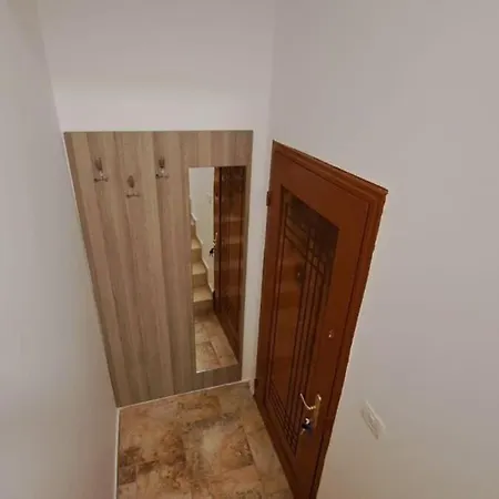 Apartment Beachside Living 662 Golem (Tirana)