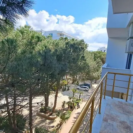 Beachside Living 662 公寓 *